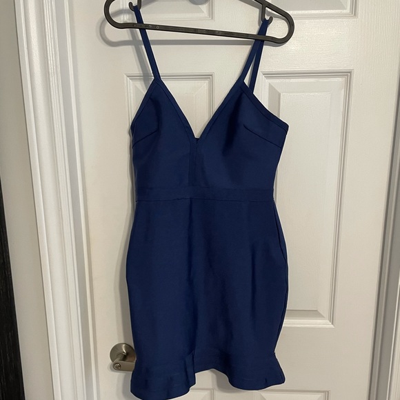 Revolve Superdown dress - Picture 4 of 6